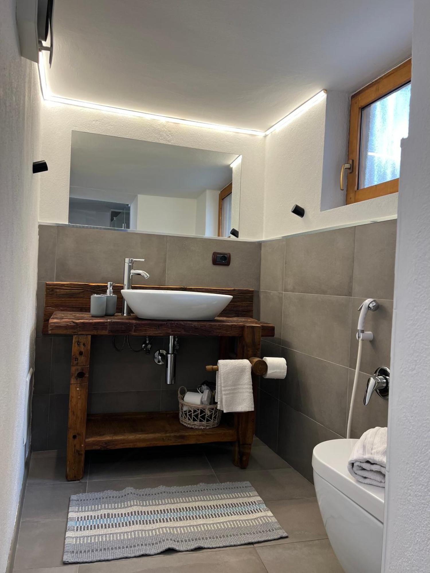 Apartment Profumo Di Legno Aosta